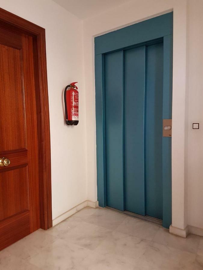 Triana Ruisenor Lägenhet Sevilla Exteriör bild