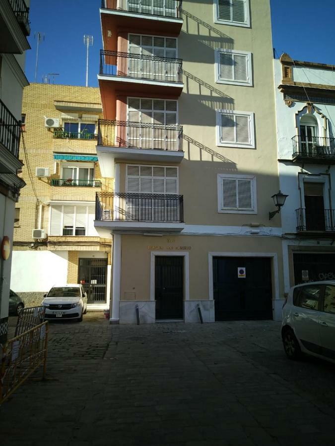 Triana Ruisenor Lägenhet Sevilla Exteriör bild
